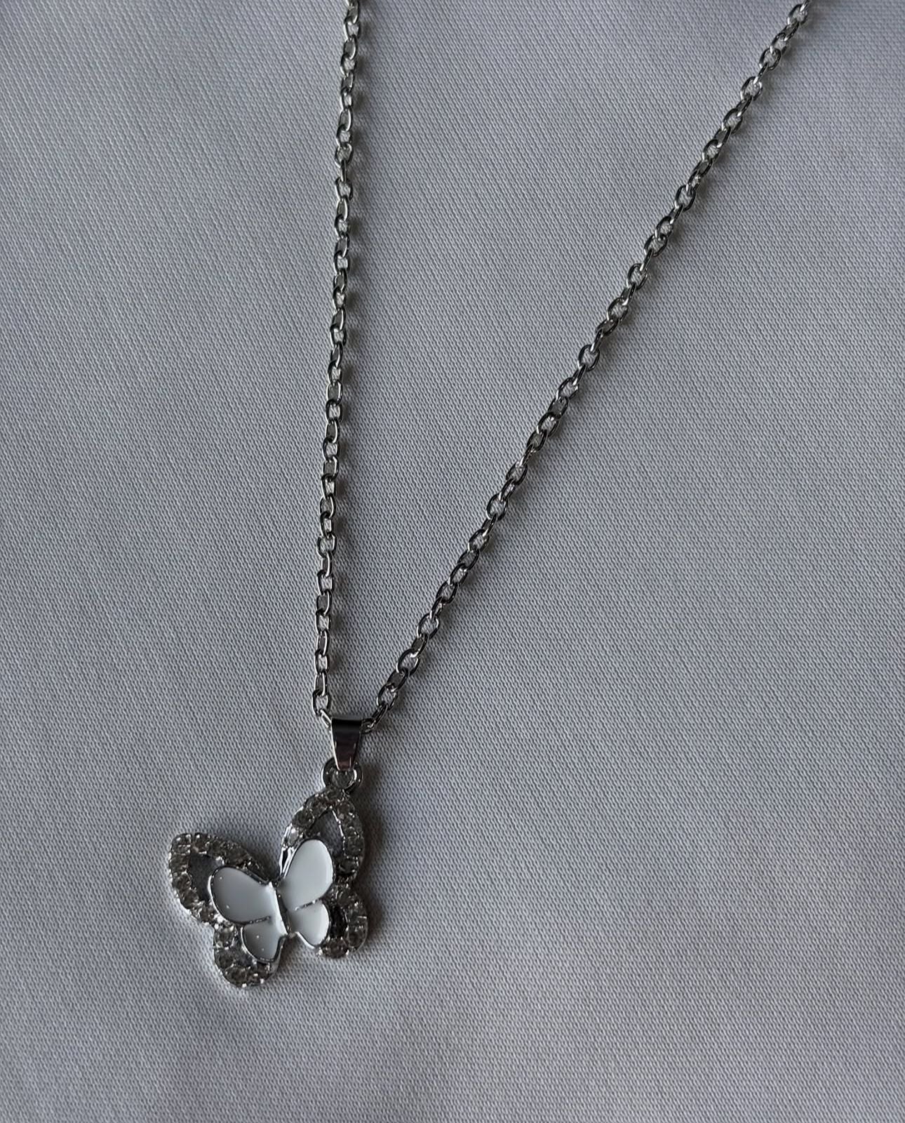 WHITE BUTTERFLY NECKLACE